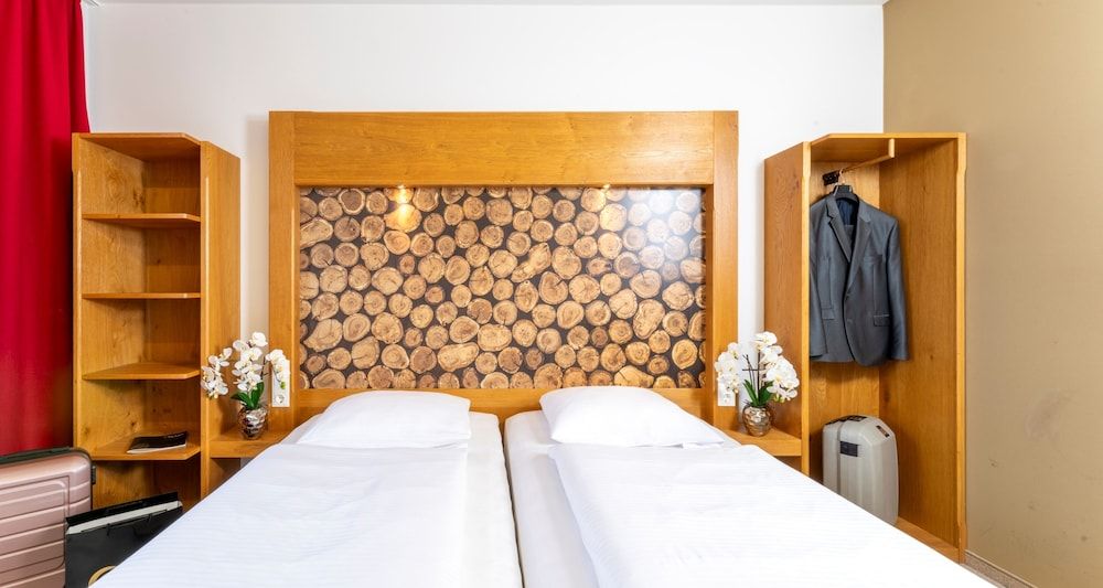 PLAZA INN Dachau - München Family Room 2