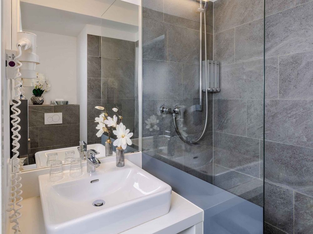 PLAZA INN Dachau - München Family Room 4