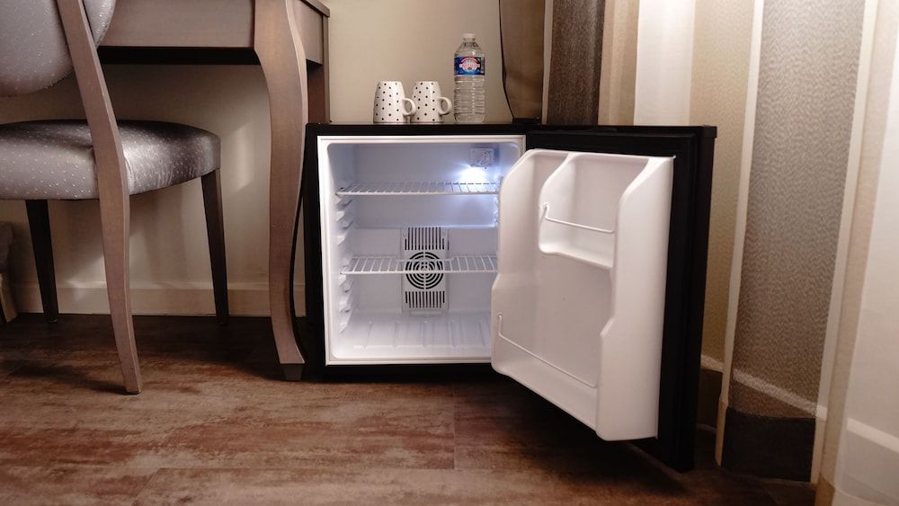 NYX Hotel Superior Room, Angle Tub, Terrace 8