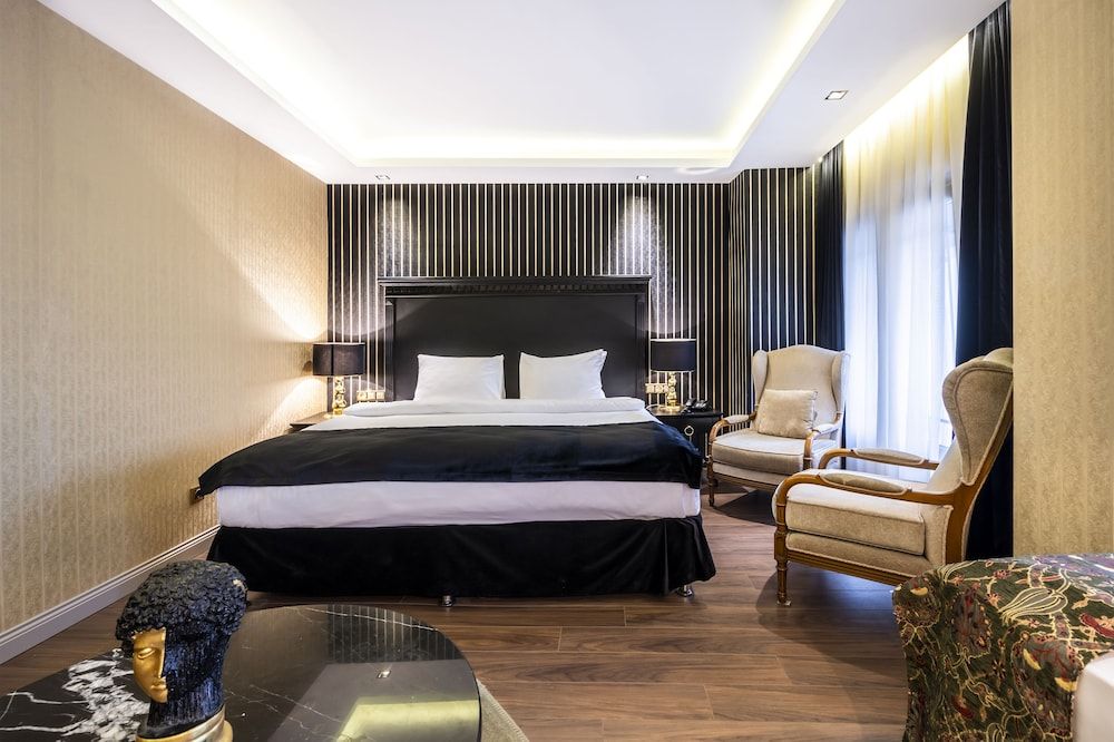 undefined Hotel Goldengate 3