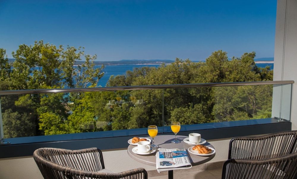 Superior Suite, 1 Bedroom, Balcony