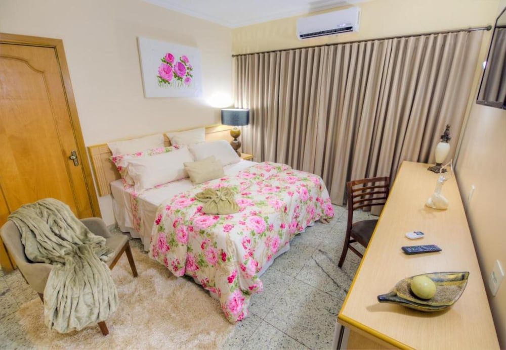 Deluxe Room, 1 Queen Bed, City View