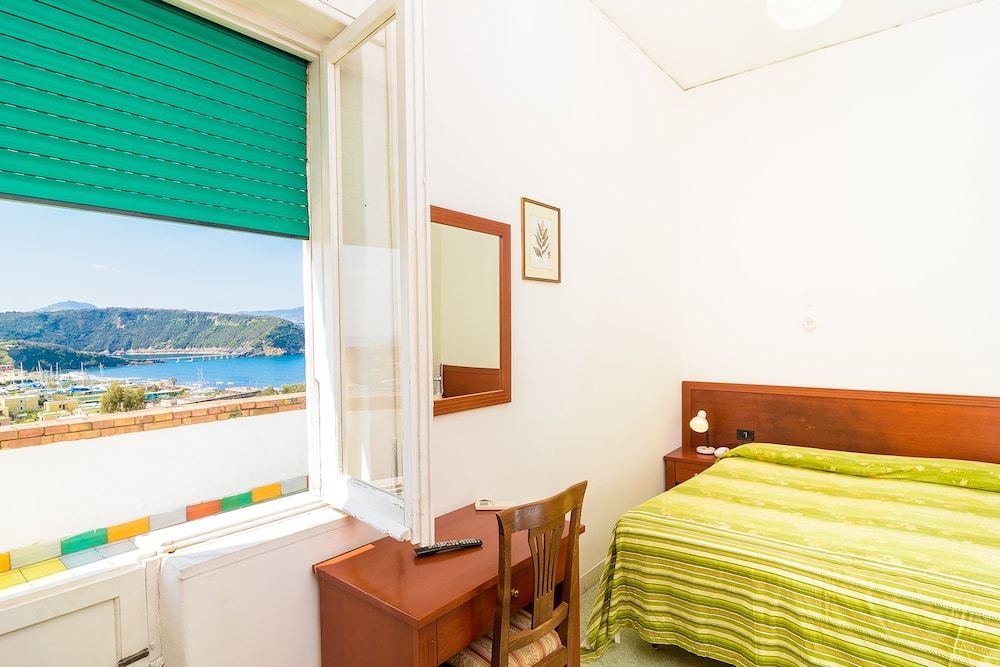 Hotel Riviera Superior Double Room 10