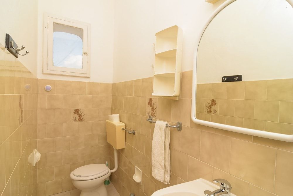 Hotel Riviera Standard Double Room 4