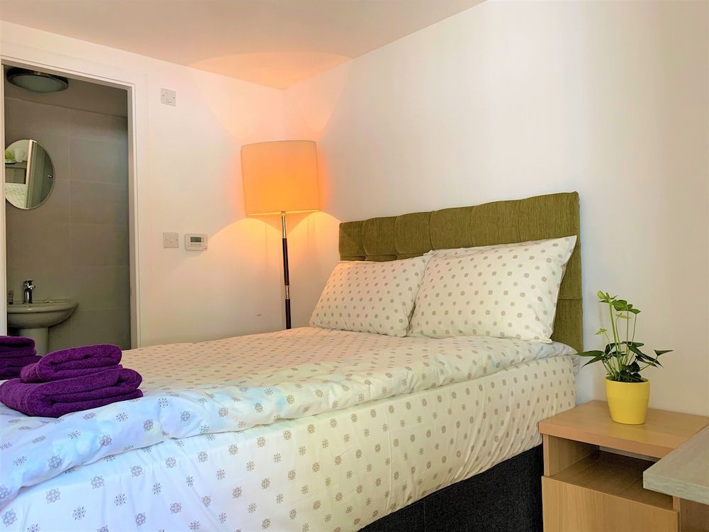 Double or Twin Room, Ensuite