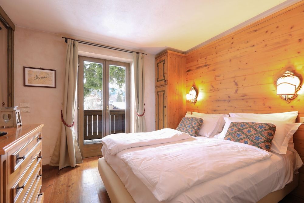 Superior Triple Room, Mountain View