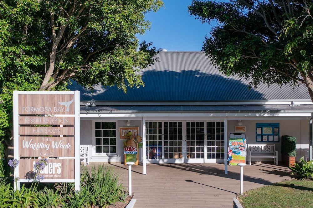 undefined Formosa Bay 5