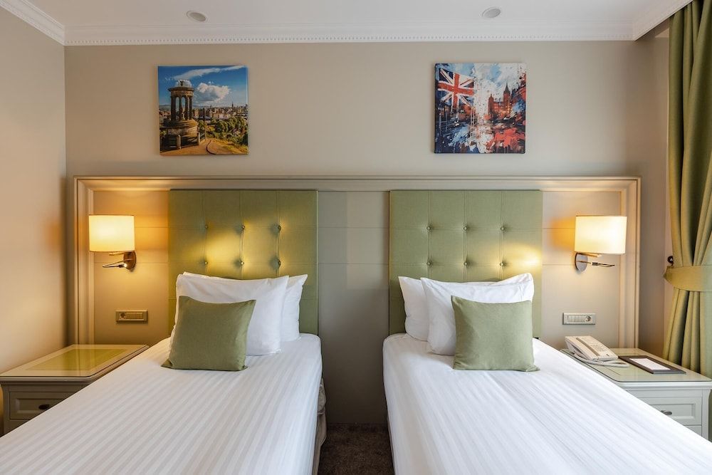 Hotel London 1889 & Casino Standard Double Room 2