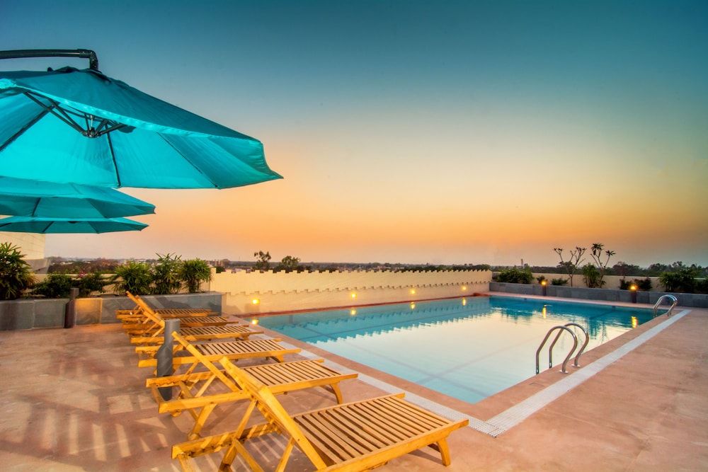 undefined Courtyard by Marriott Bilaspur 3