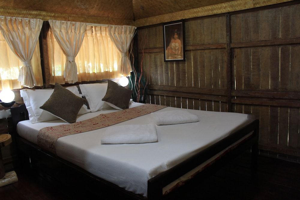 Honeymoon Cottage
