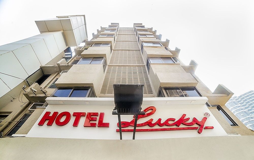 undefined Lucky Hotel Bandra 7