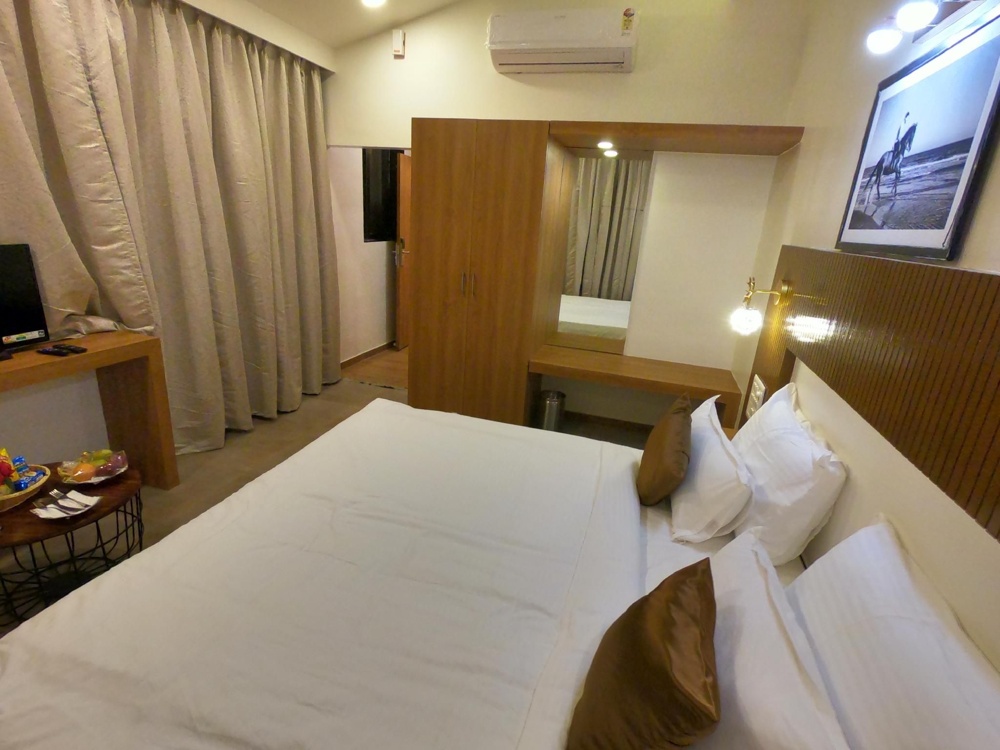 Premium Deluxe Room