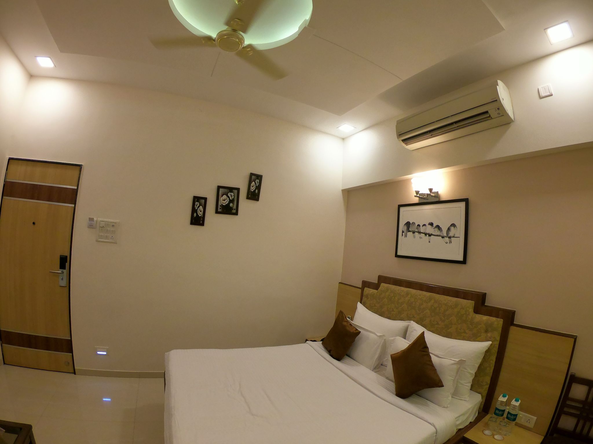 Jivanta Mahabaleshwar Deluxe Room 5