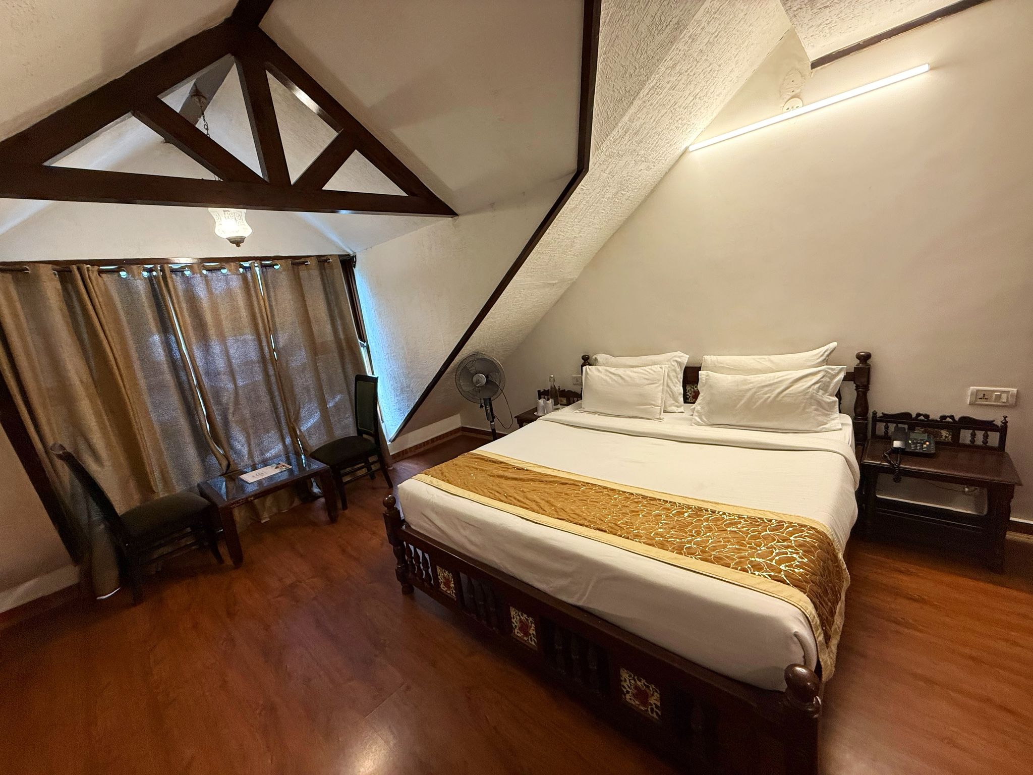 The Whispering Inn - A Vintage Boutique Resort Deluxe Room (Without Balcony) 4
