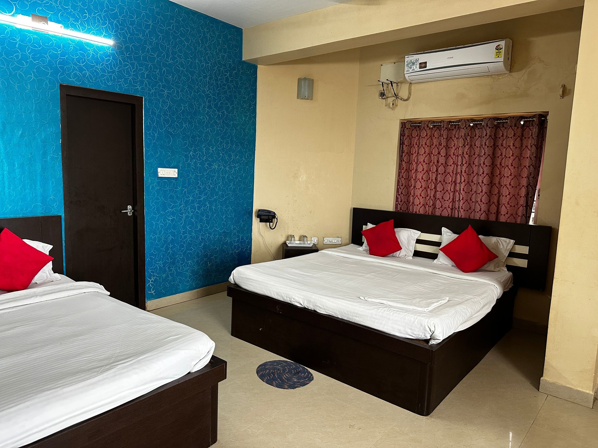 Arya Beach Resort  AC Double Bed  2