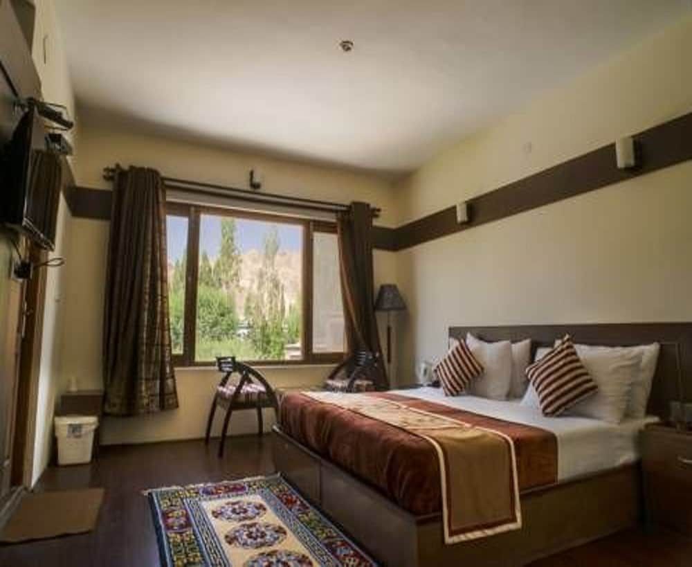 Deluxe Duplex, 1 Double Bed, Smoking