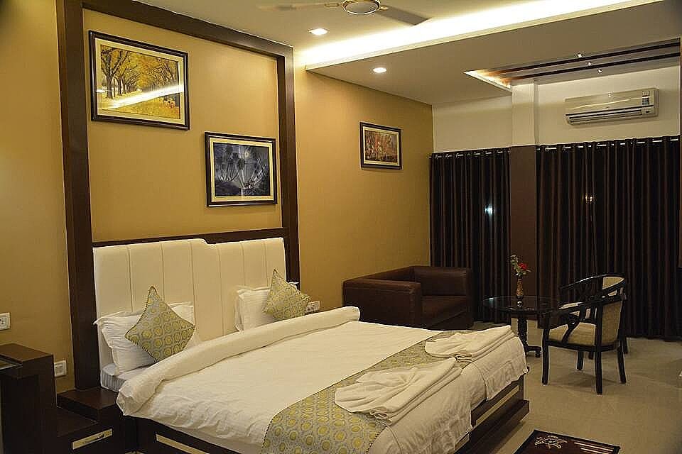 Hotel Rameshwaram Vatika Super Deluxe 3