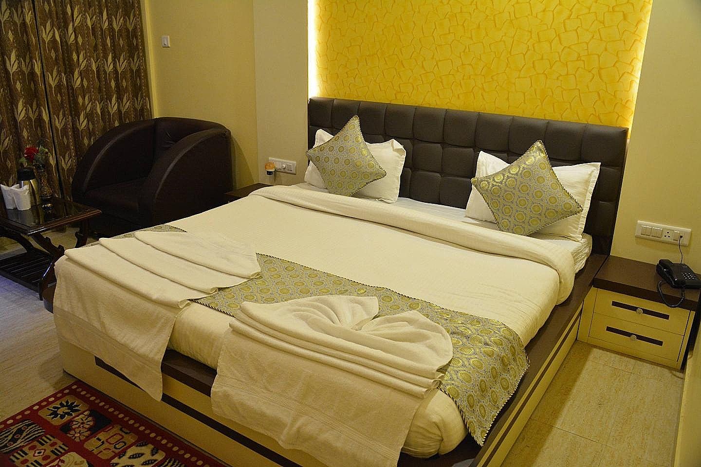 Hotel Rameshwaram Vatika Super Deluxe 5