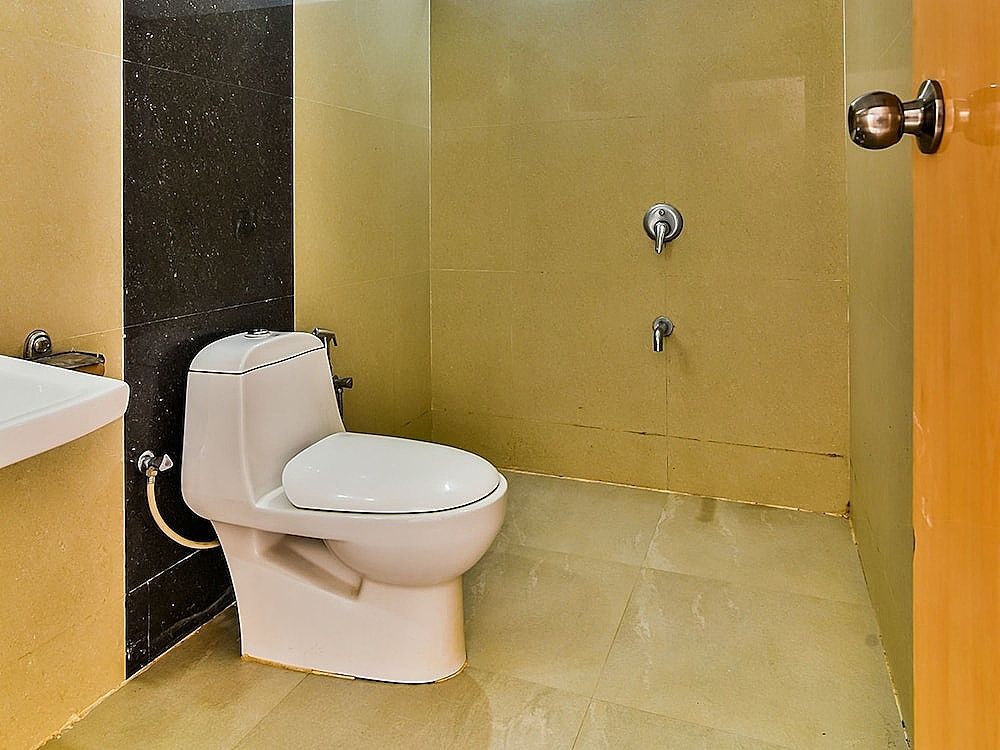 OYO 1306 La Conceicao Grande Double or Twin Room 4