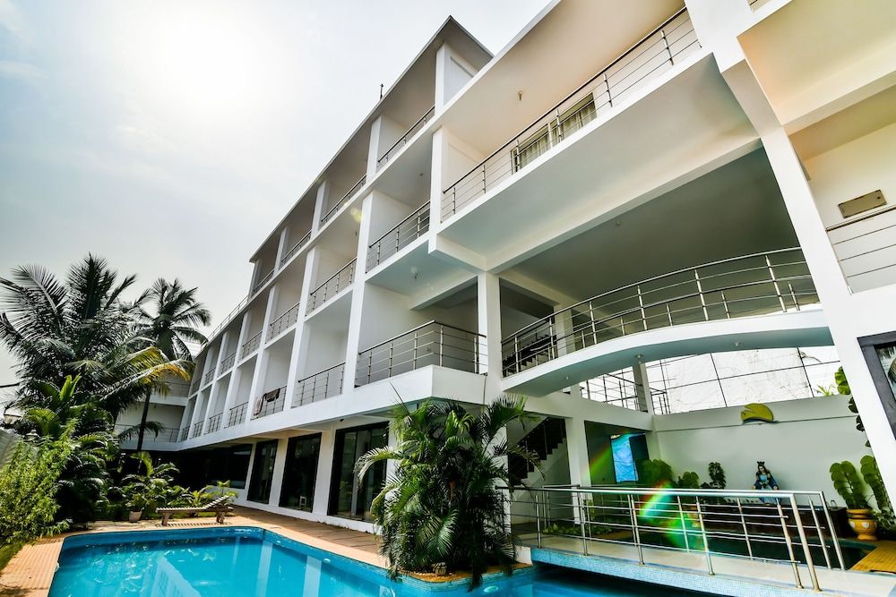 undefined OYO 1306 La Conceicao Grande 8