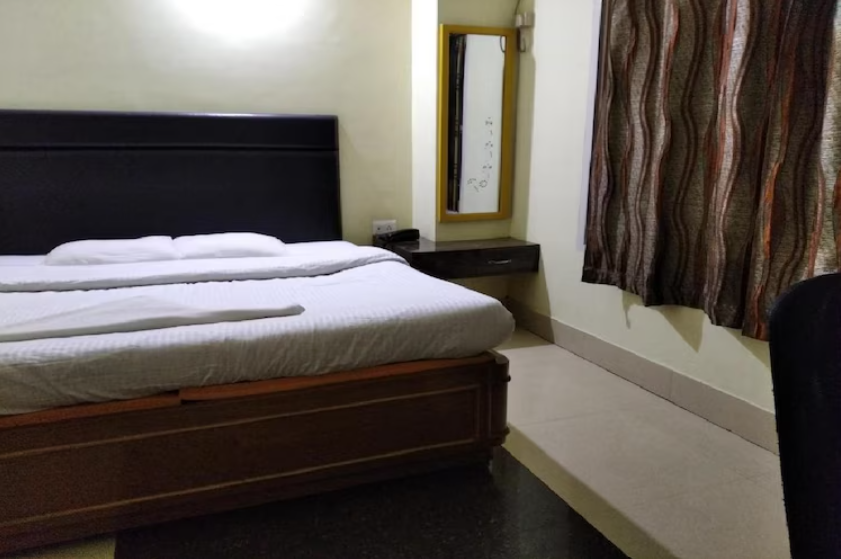 Hotel Pine Yard Deluxe Room 2