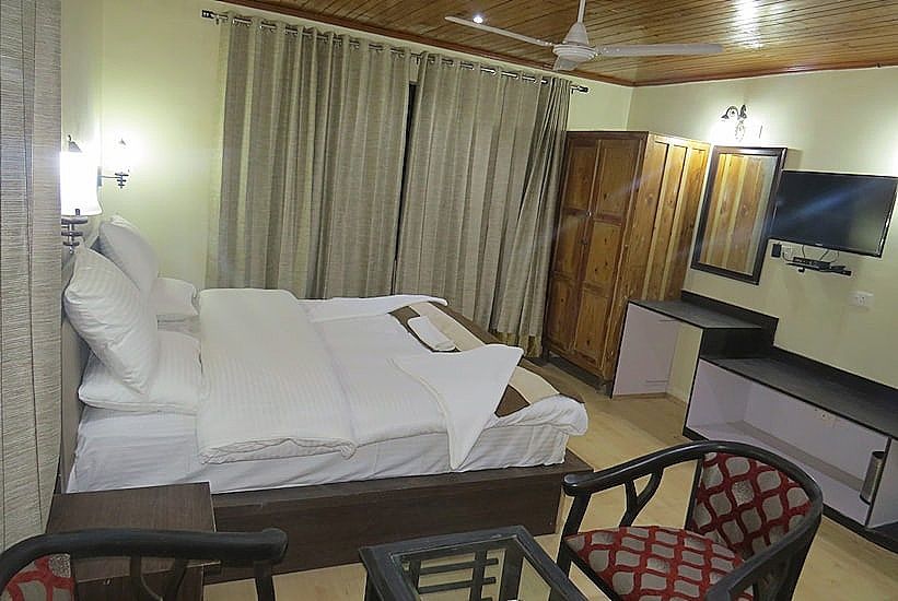 Deluxe Premium Room