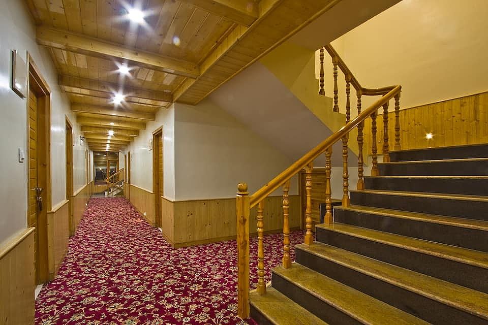 undefined Holiday Heights & Spa Manali 5