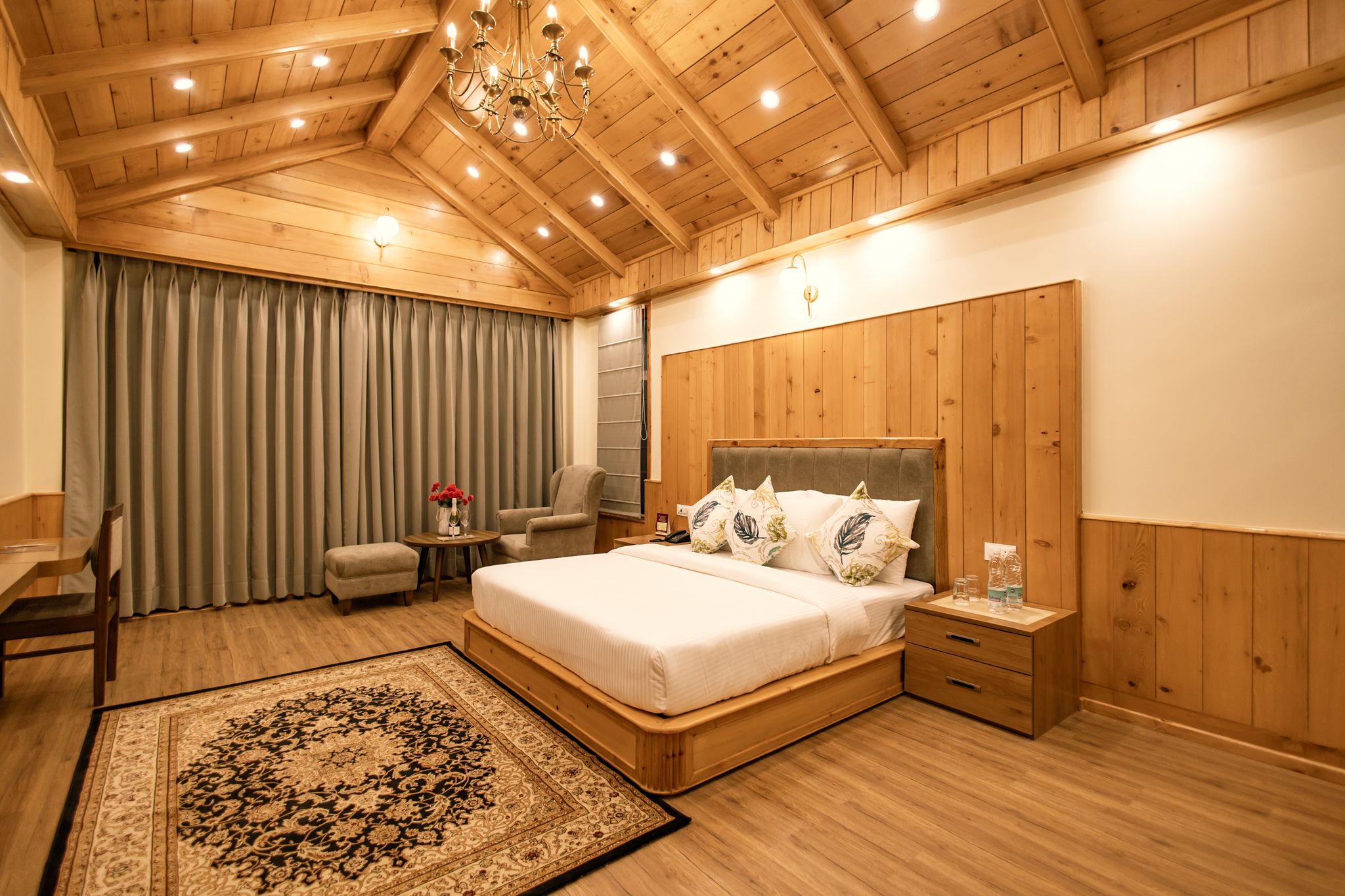 Holiday Heights & Spa Manali Caesar Honeymoon View Room (Centrally Heated & Cooled) 7