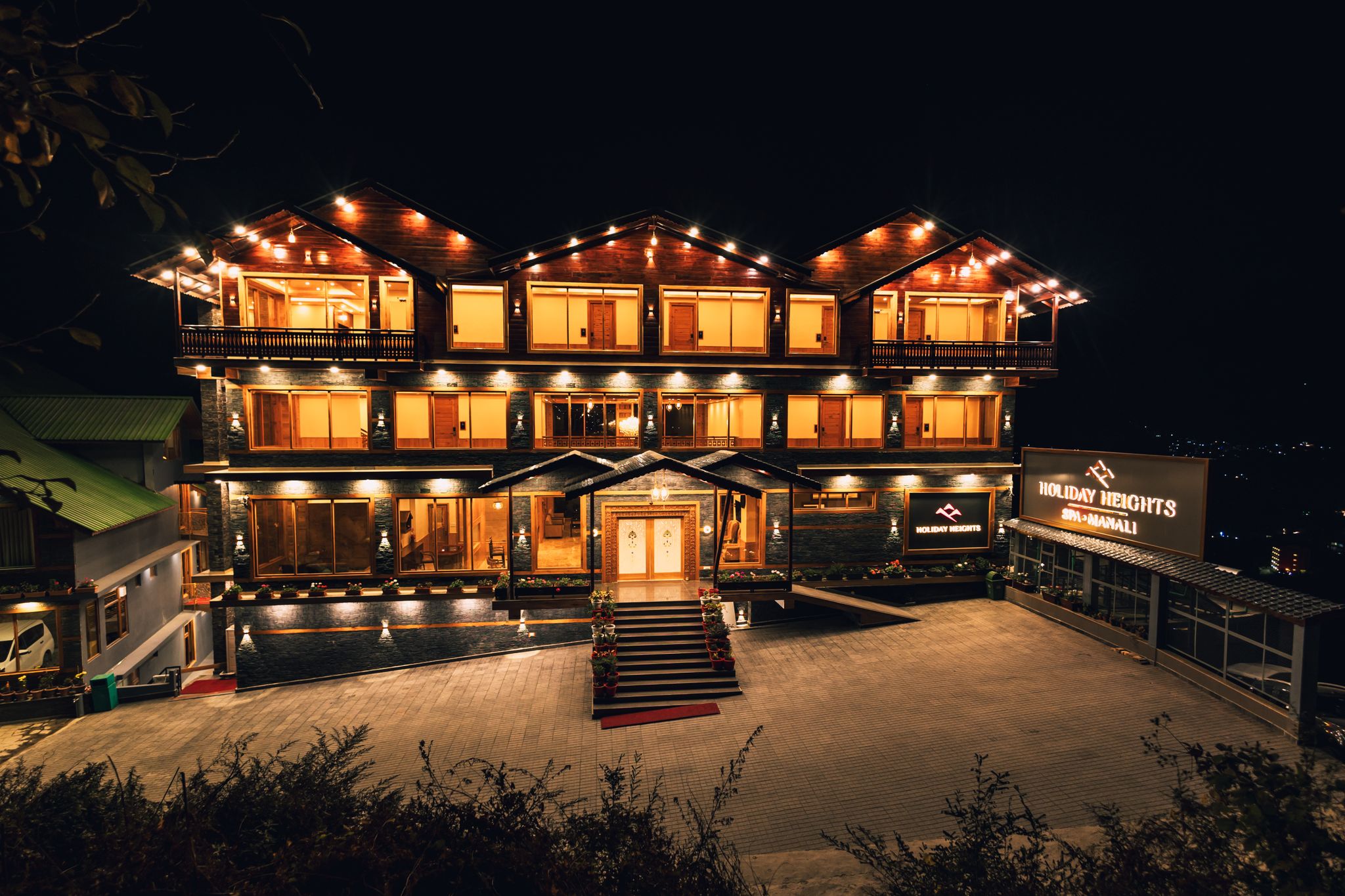 undefined Holiday Heights & Spa Manali 5