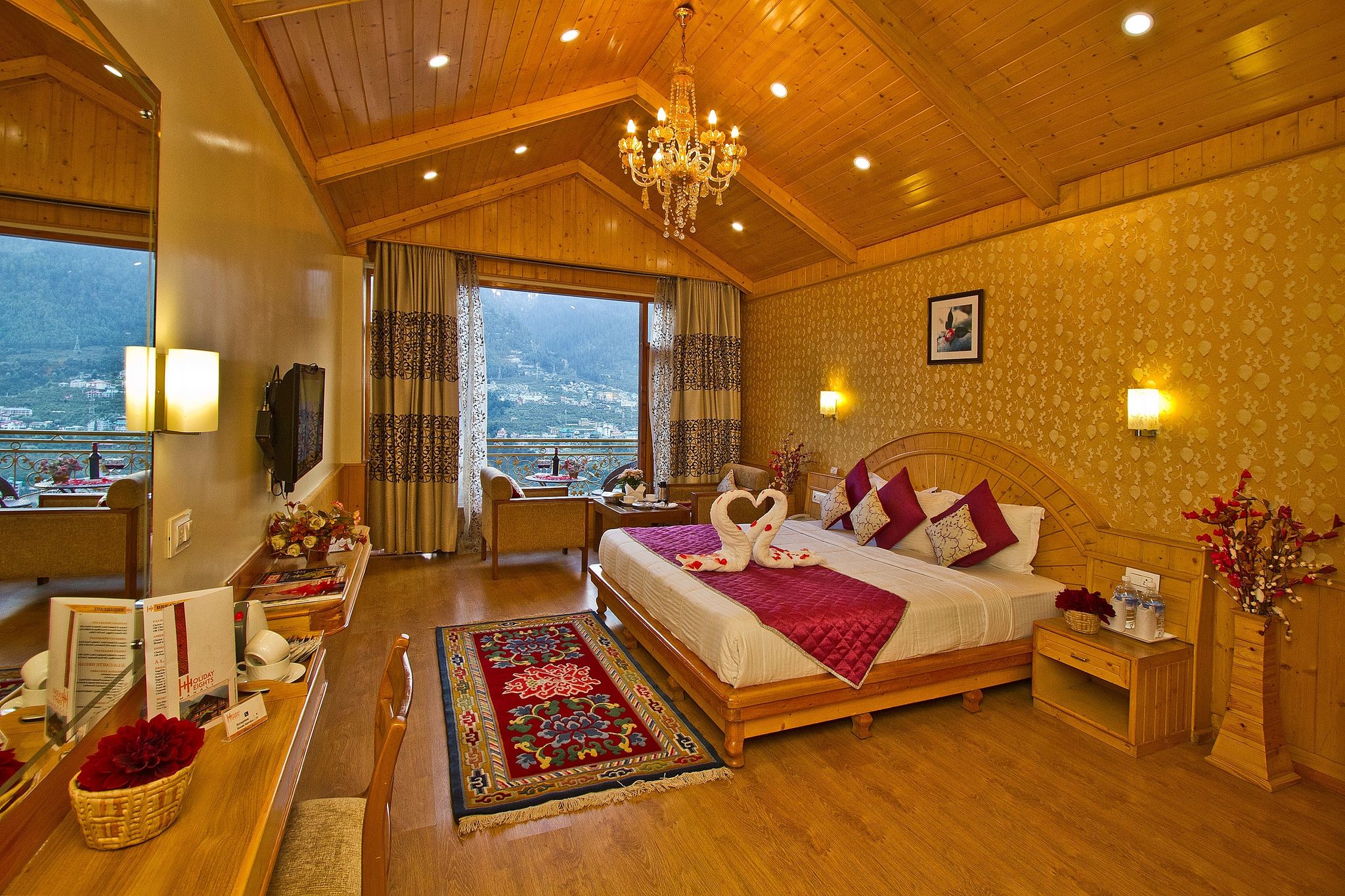 Holiday Heights & Spa Manali