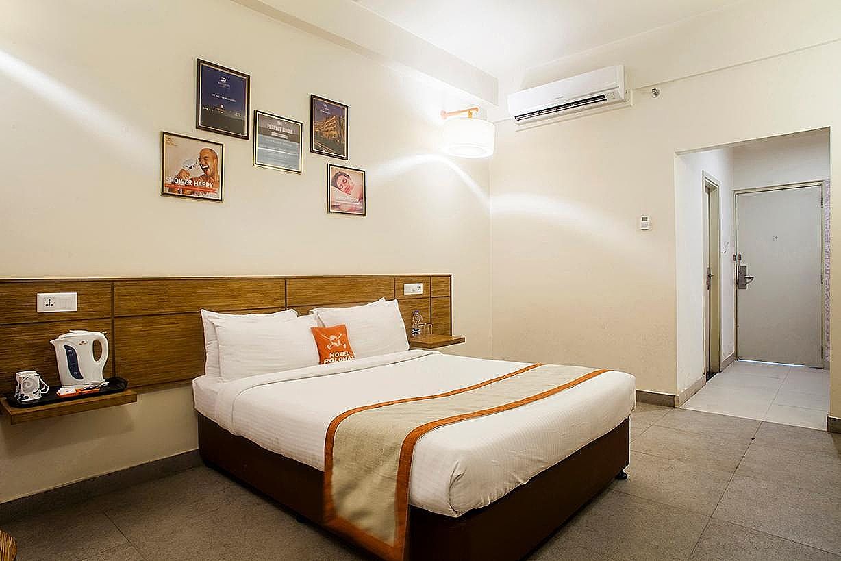 Max Hotel Prayagraj  Max Queen 4