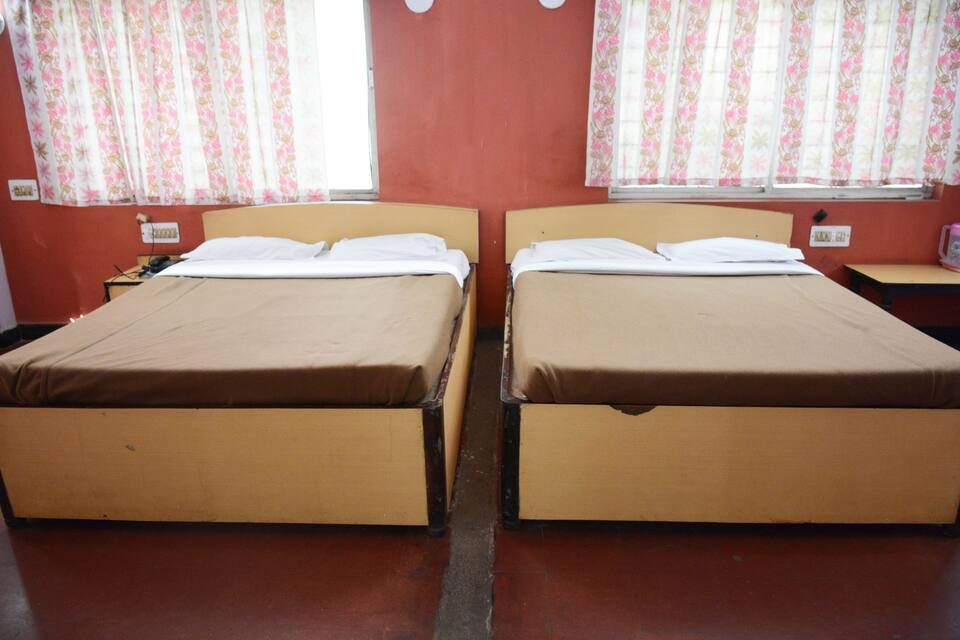 Deluxe Double Bedroom