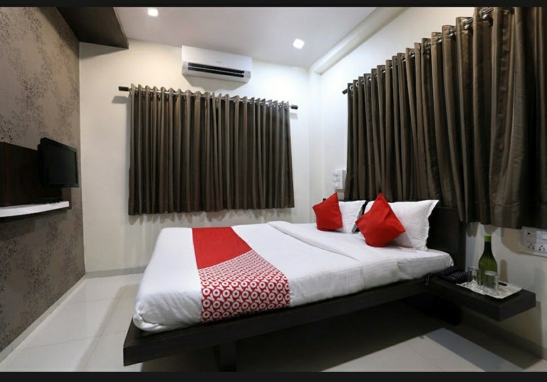 Hotel Vishnupriya Grand Standard Non AC Room 