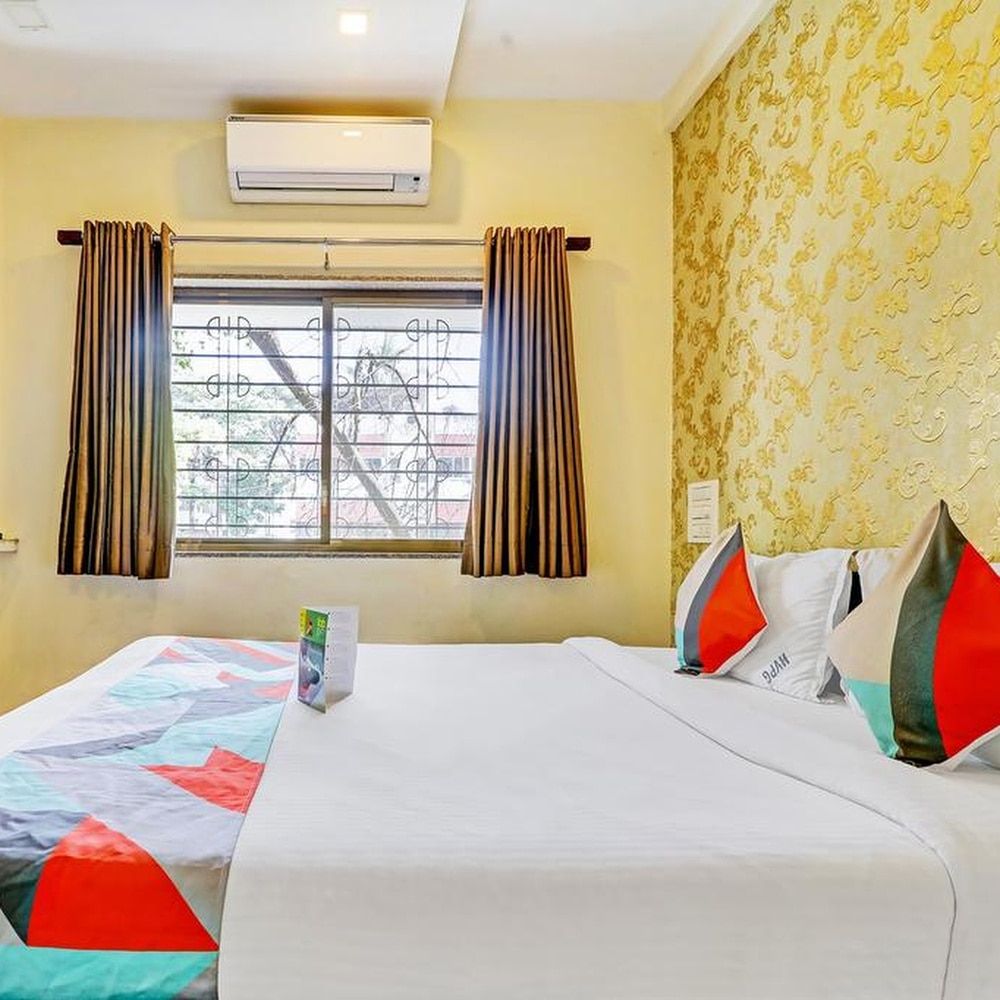 Hotel Vishnupriya Grand Standard Non AC Room  2