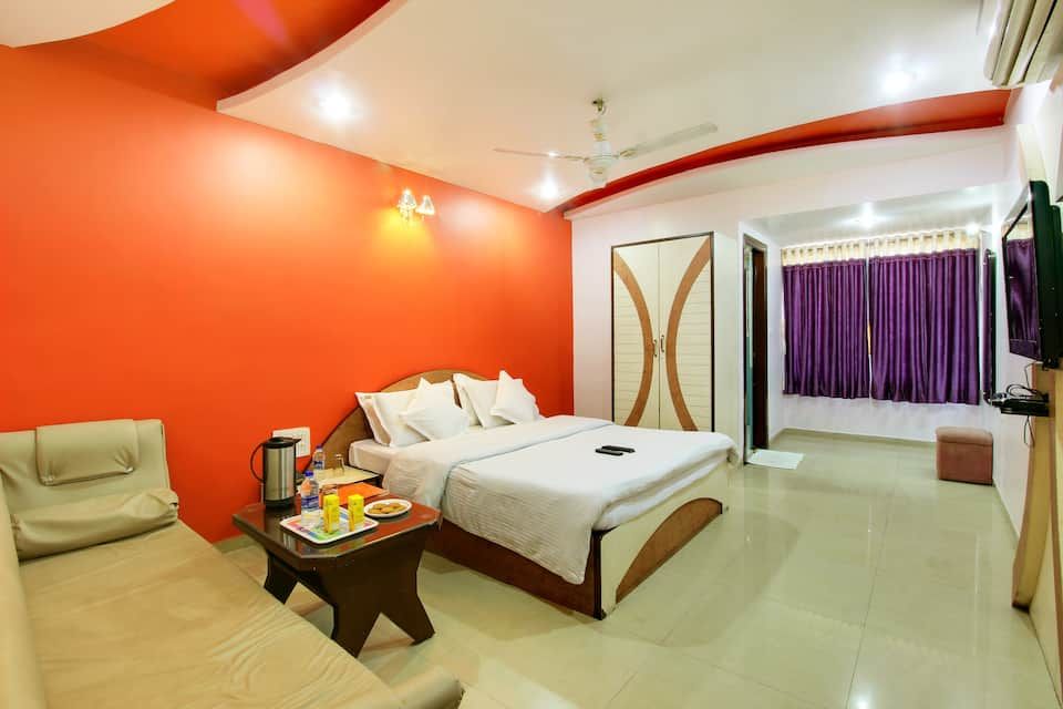 HOTEL ASHOKA (Nakki lake - 450 metre) Deluxe AC Room 2