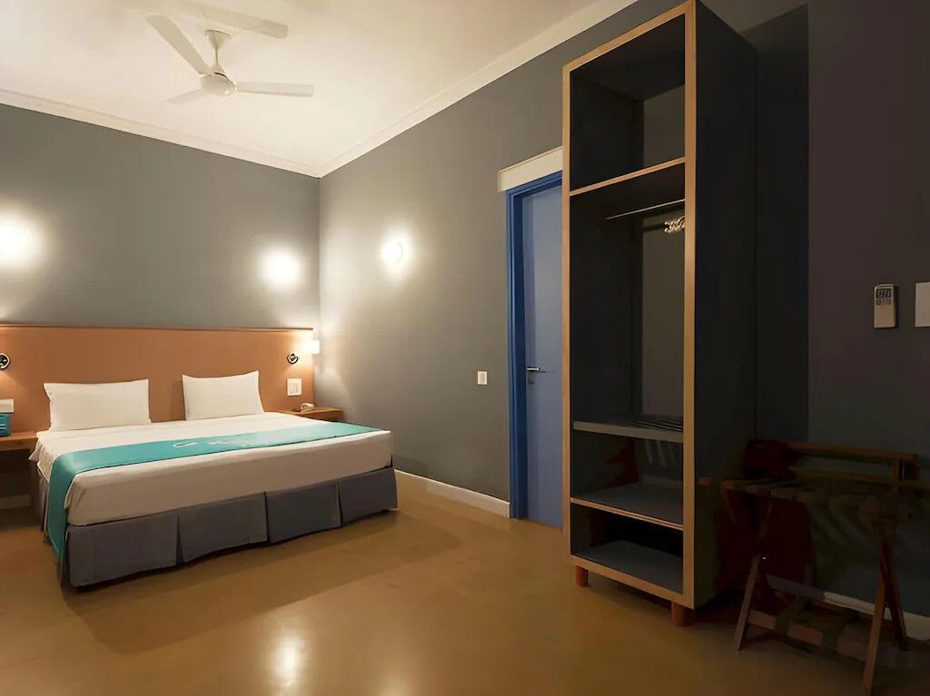 Bloom Boutique Signature Towers Deluxe Twin Room