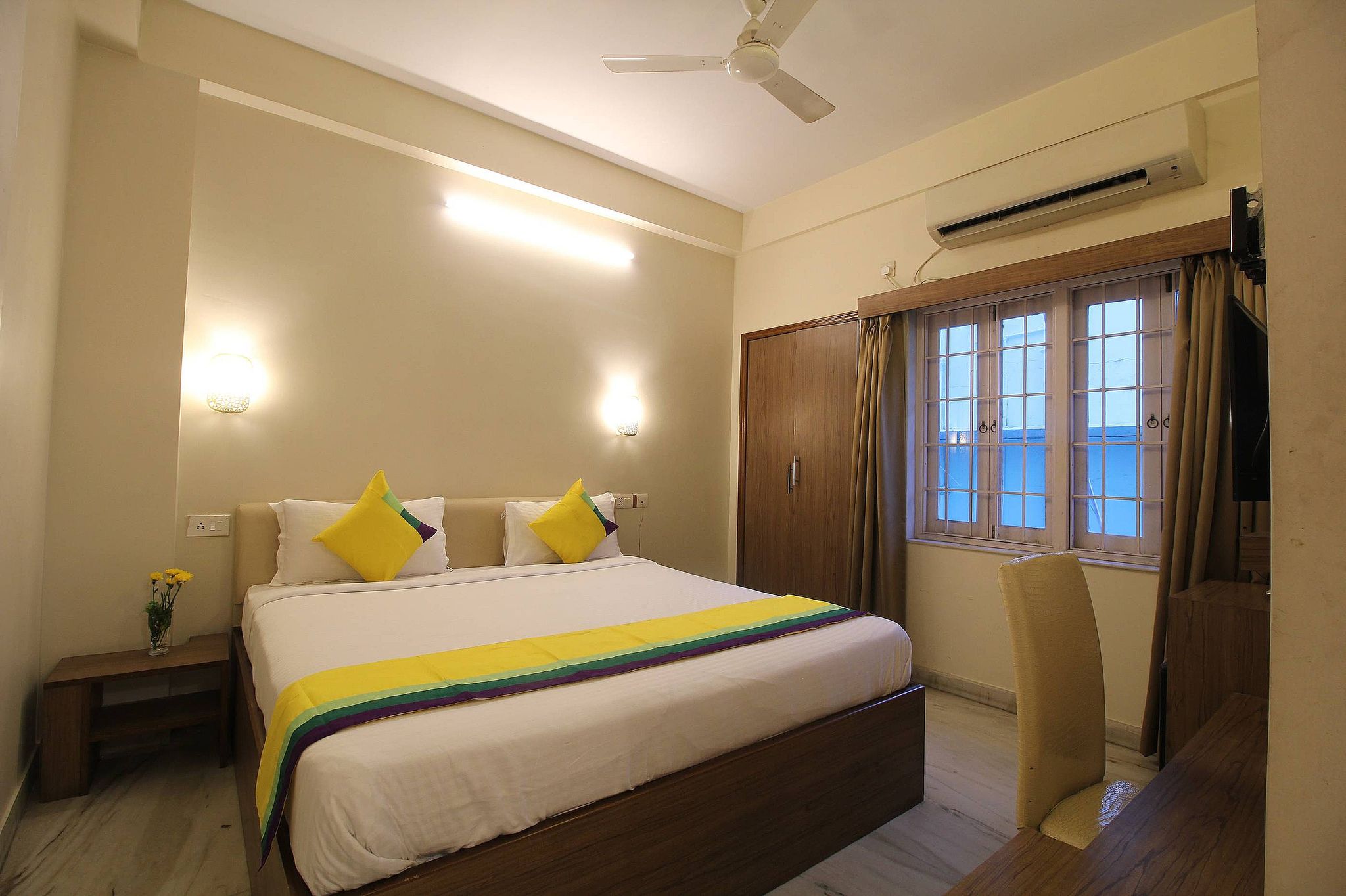 Anamitra Guest House AC Deluxe Room 7
