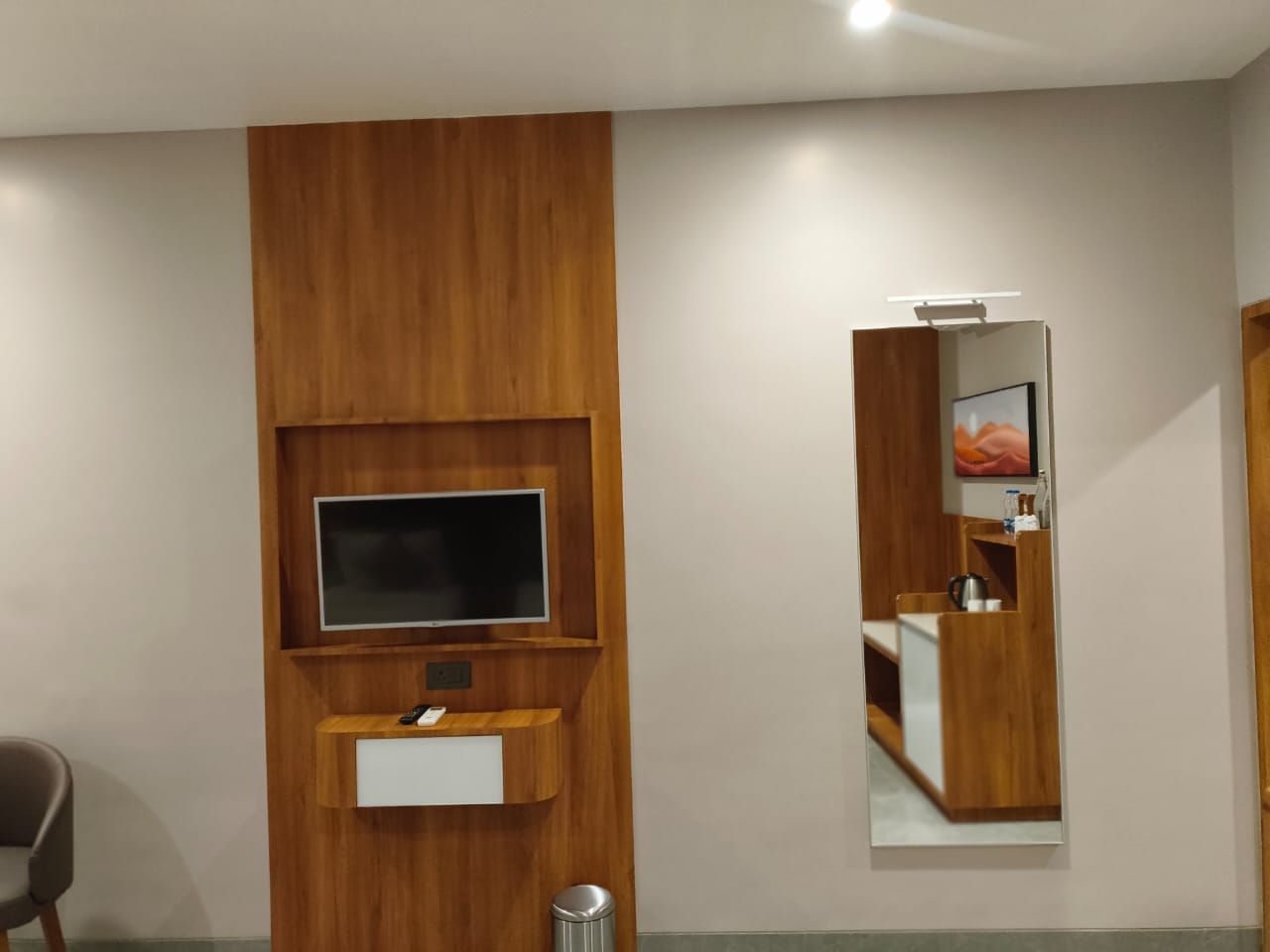 Kostamar Beach Resort and Spa Royal Deluxe Twin Bed 7