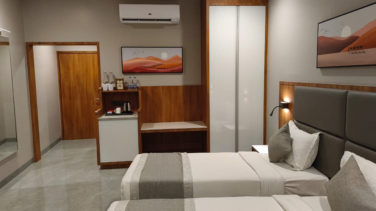 Kostamar Beach Resort and Spa Royal Deluxe Twin Bed 3