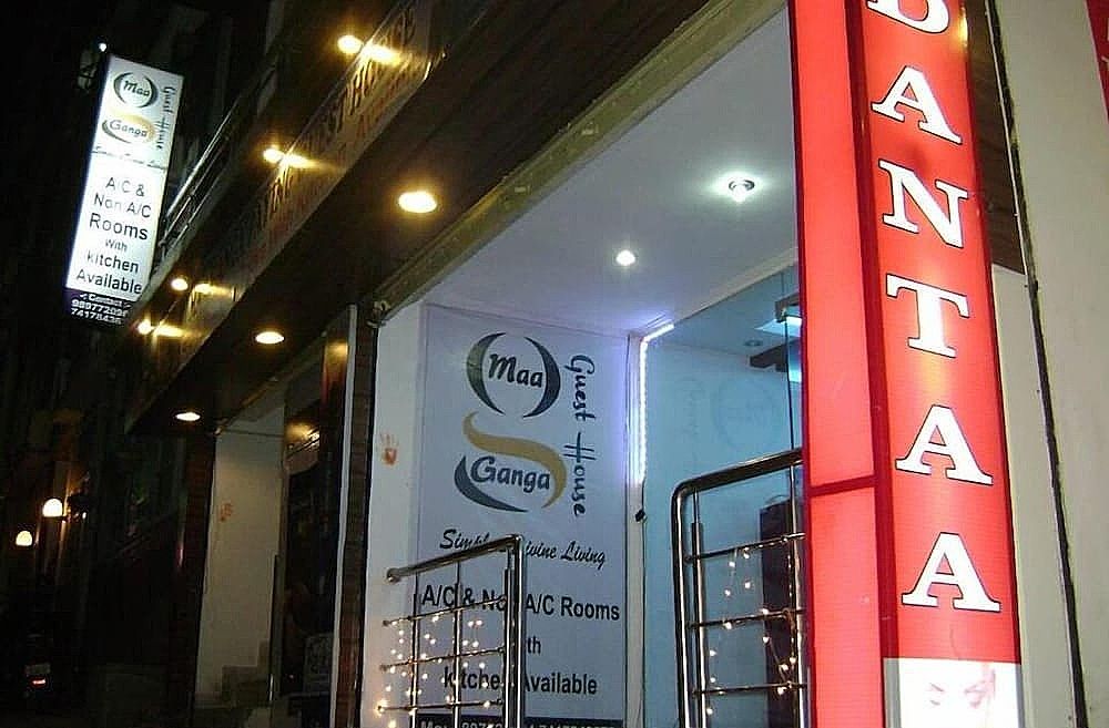 undefined BlueStays Hostel 6