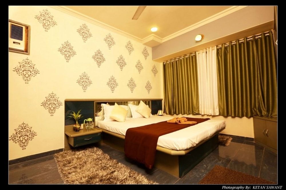 Gagal Home Service Apartment Business Apartment, 1 Double Bed, City View 5