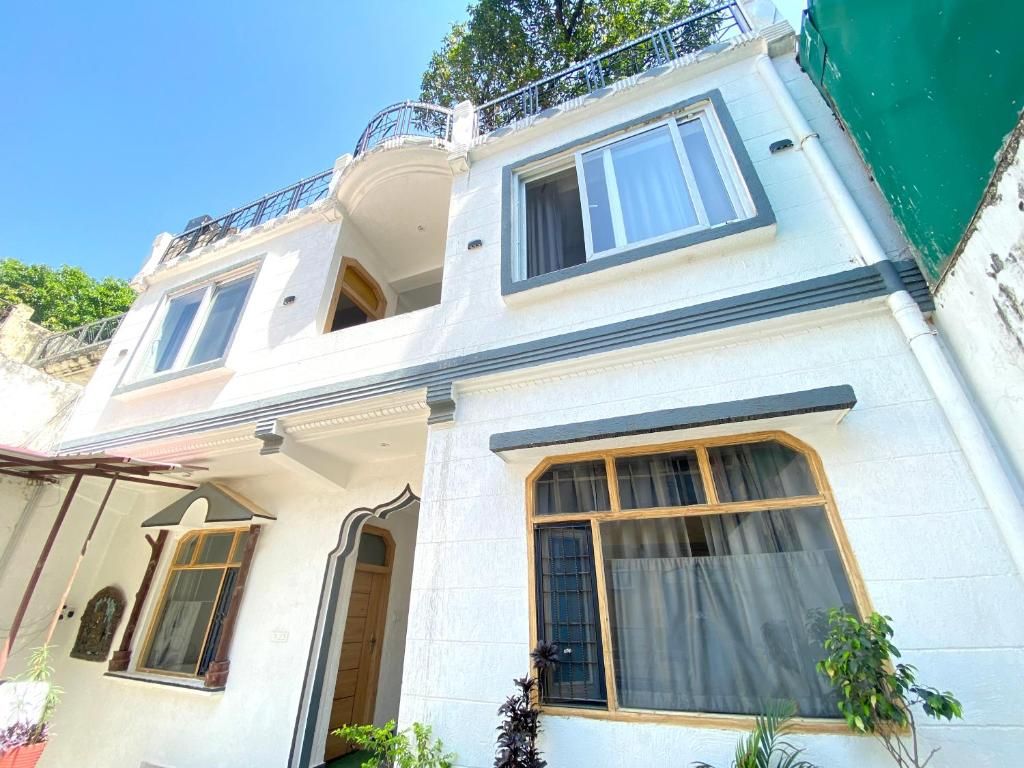 undefined Sonu Guest House