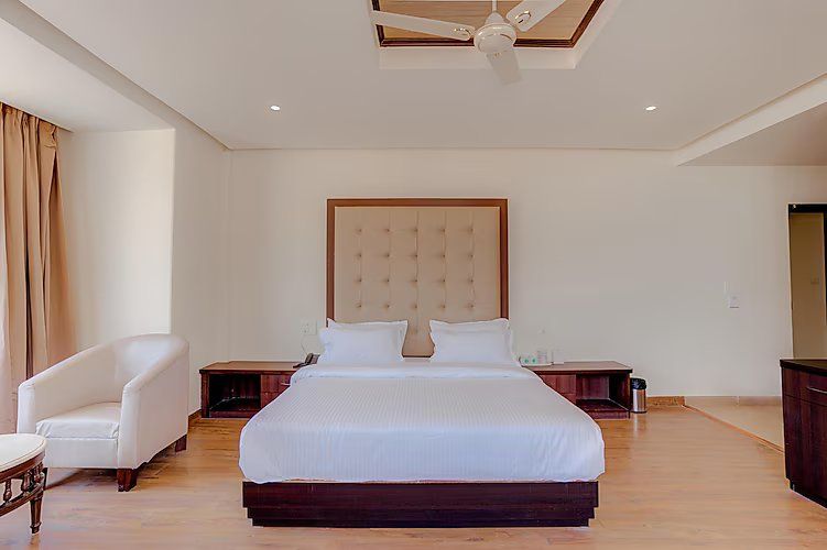 Double Bed Premium with partial Ganges View