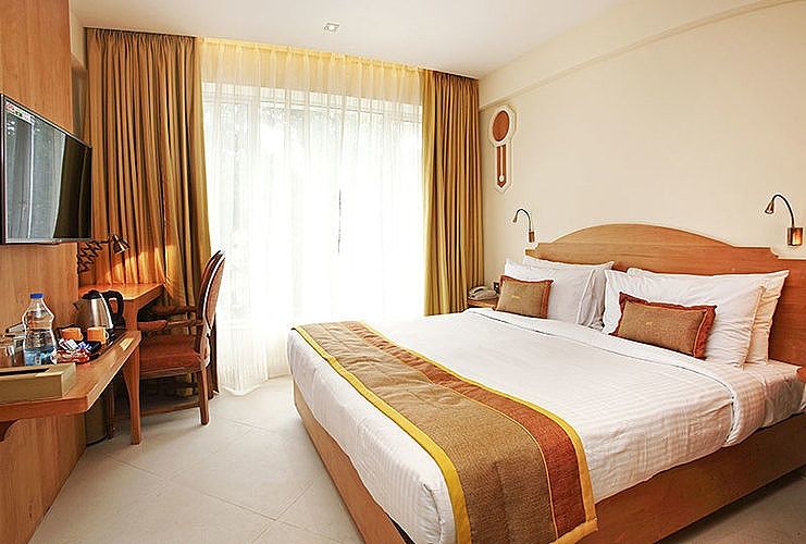 Hotel Aureole Deluxe 5