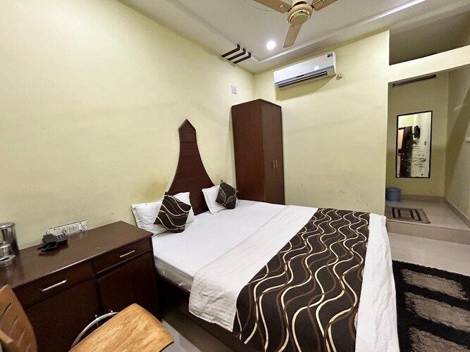 Executive AC Room