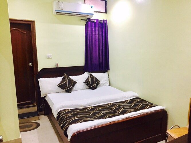 Executive AC Room