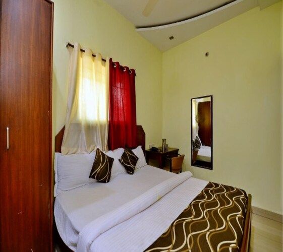 Executive AC Room