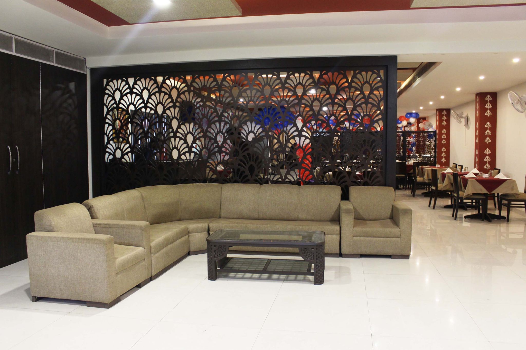 undefined BiLBerry Hotel 3