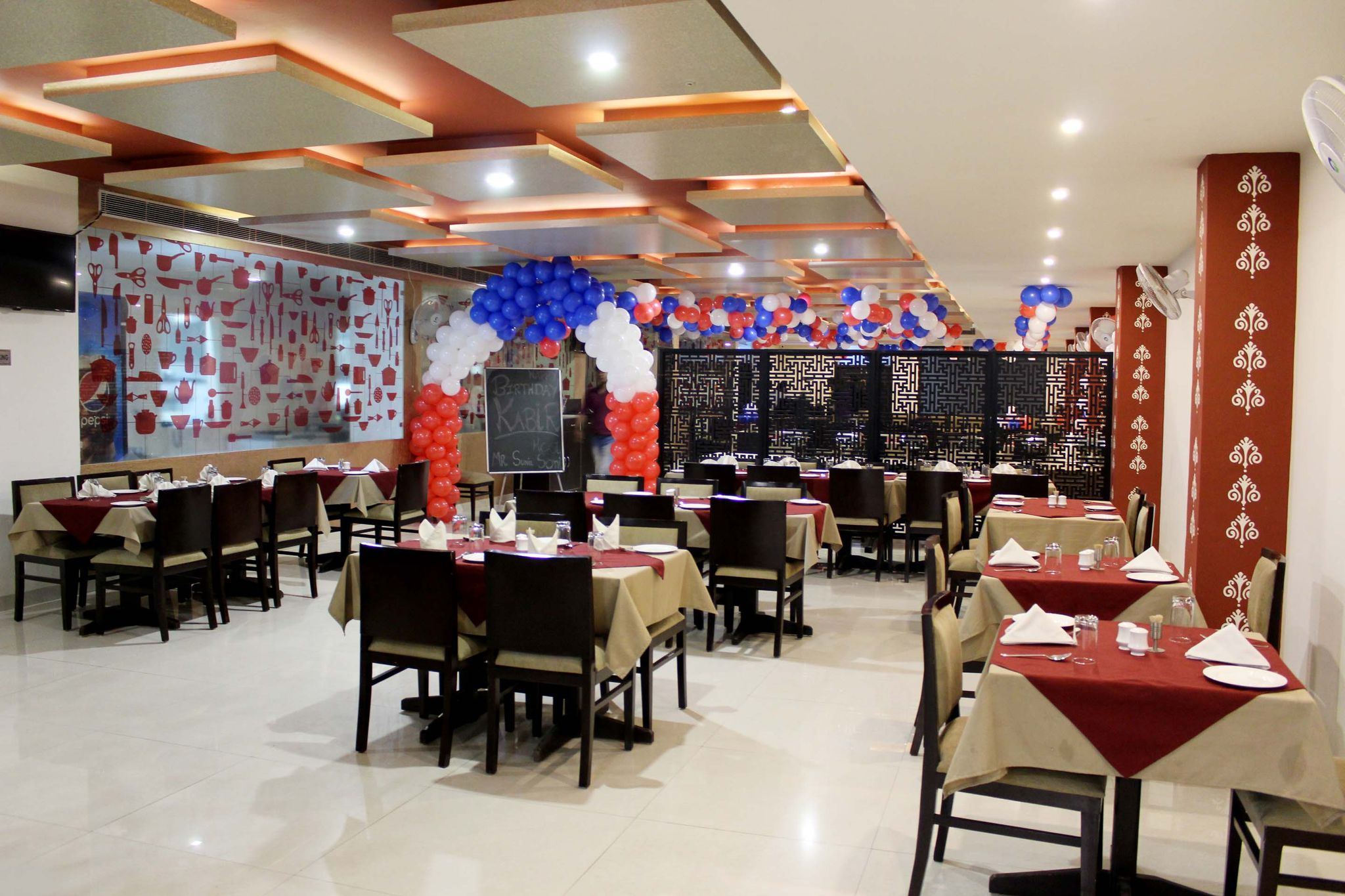 undefined BiLBerry Hotel 8