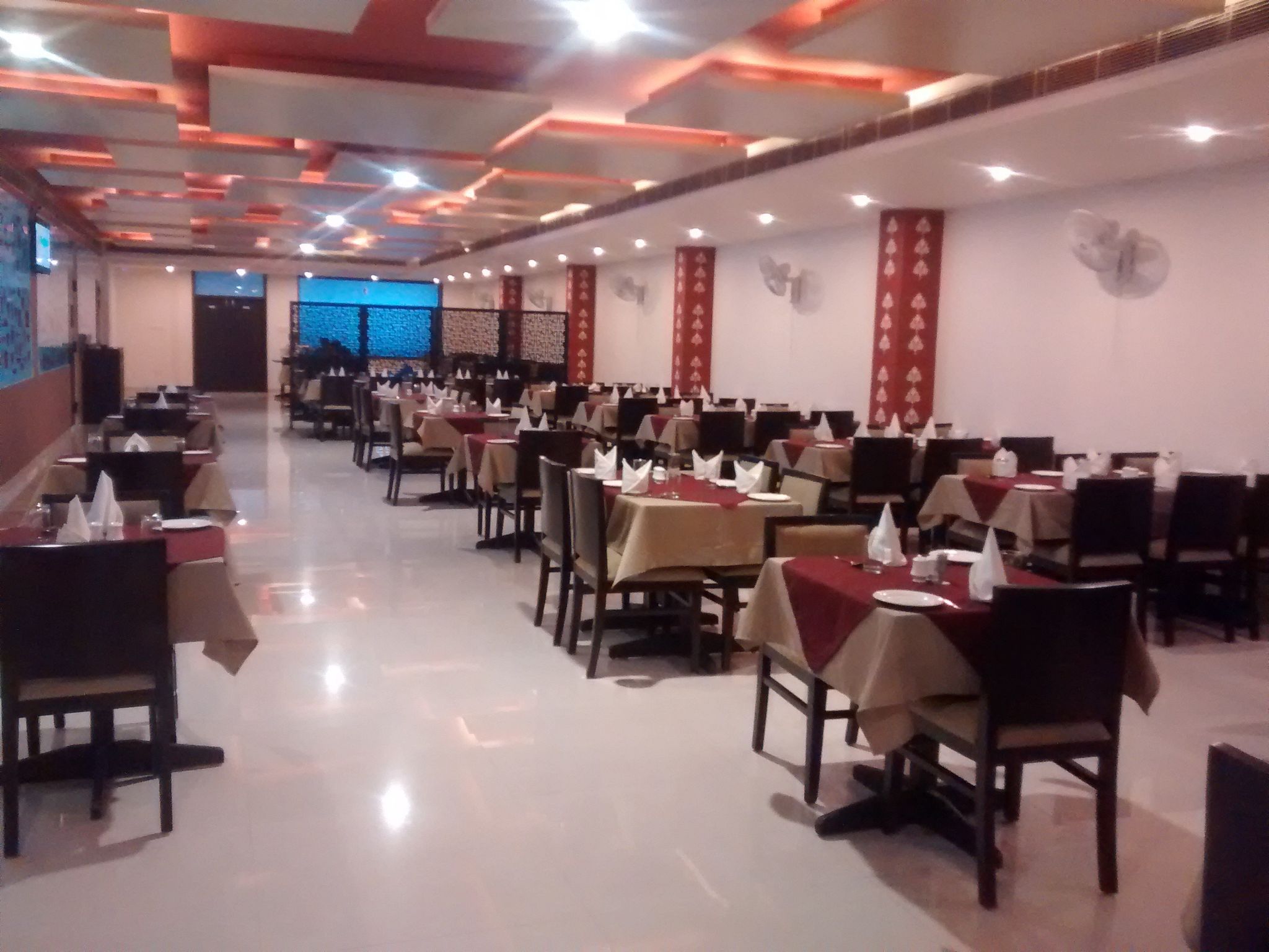 undefined BiLBerry Hotel 9